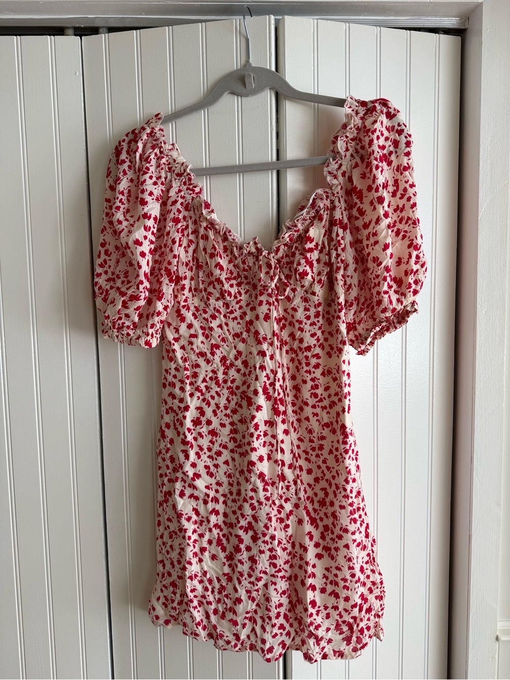 Cream Mini Dress with Red Floral Print and Puff Sleeves